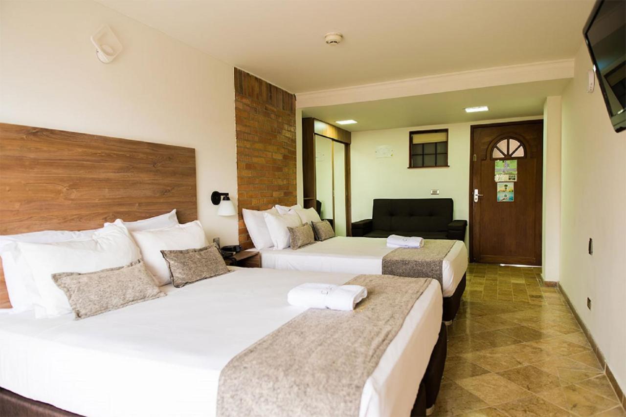 Hotel Cabo De La Vela Medellín Kültér fotó